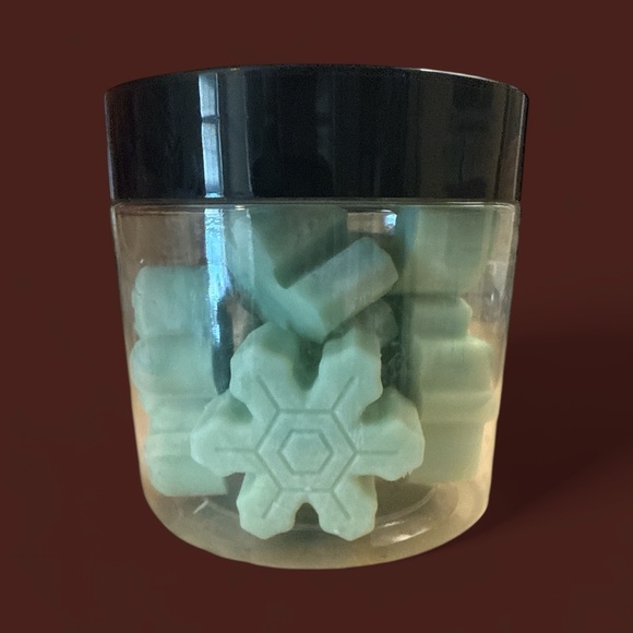 Christmas Wreath & Forest Pine Wax Melts | Holiday Tree Scents | Soy Wax Melts - Picture 2 of 2